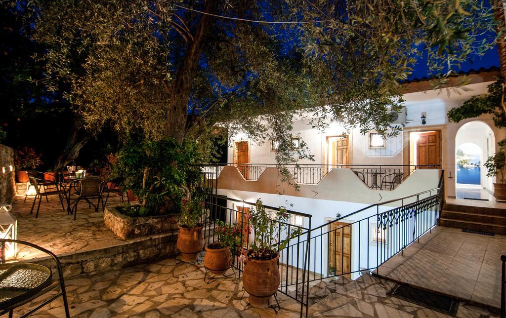 Rizos Bay Sarakiniko Otel Sarakiniko  Dış mekan fotoğraf